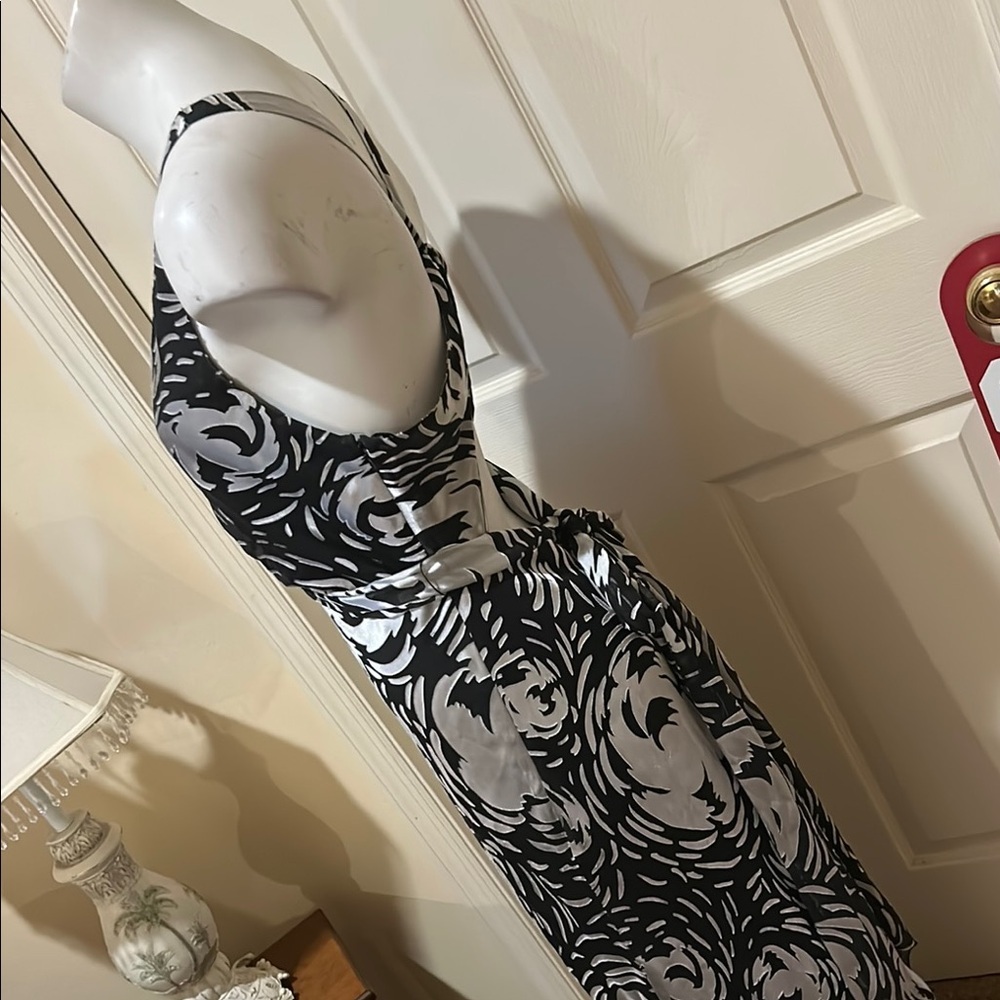 BCBGMaxAzria Black and White Silk Blend Embellished Maxi Dress. Lined. Halter - Picture 4 of 13